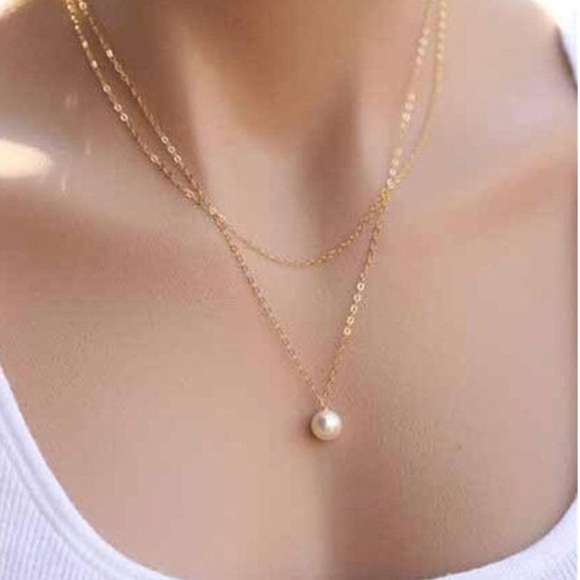 Tiaras Trends Jewelry - Gold Layered Pearl Minimalist Chain Necklace